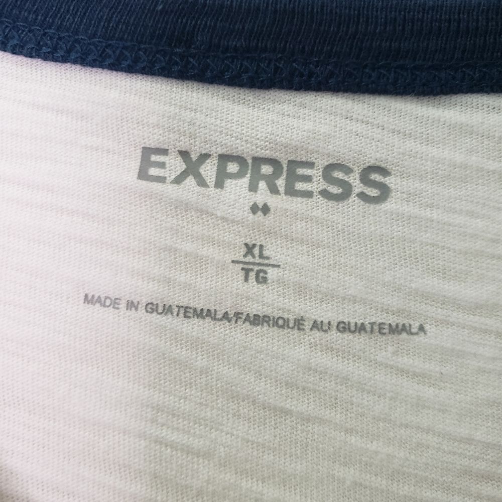 Express Top  - Picture 5 of 6
